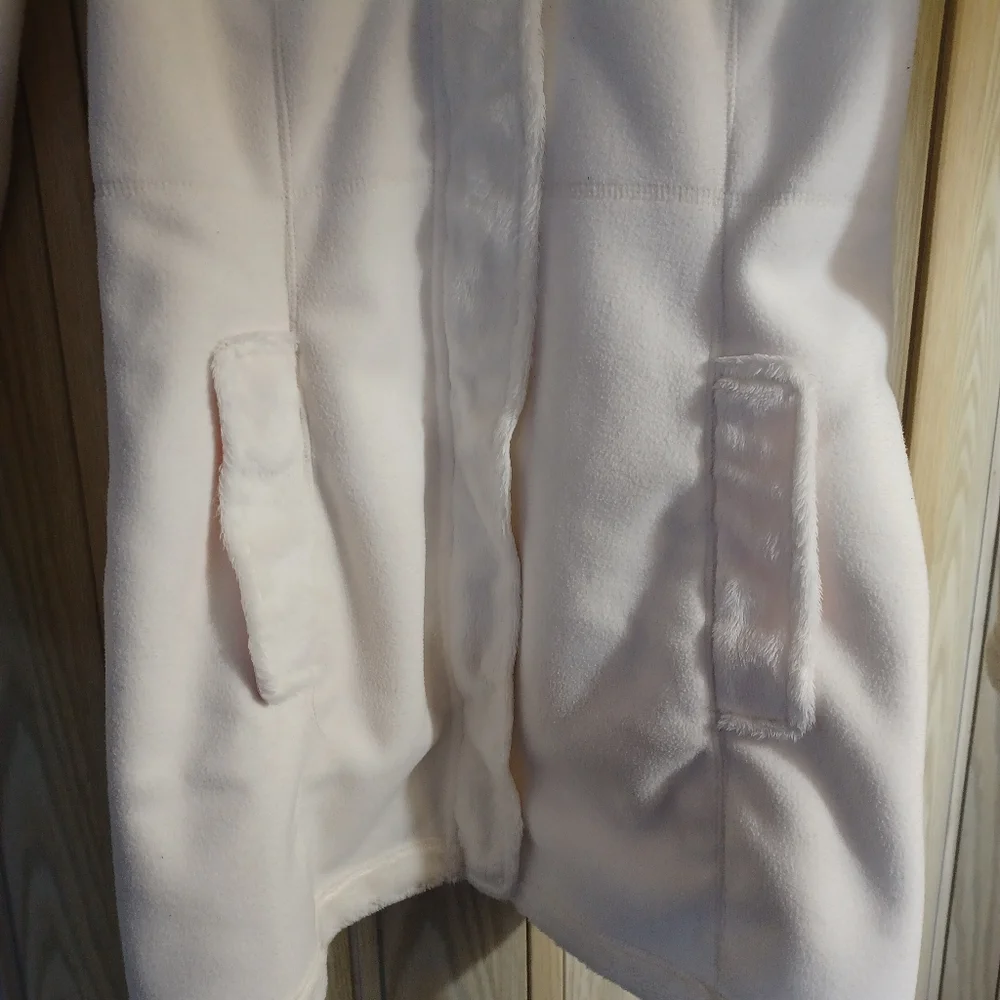 Lands' End girls Softest Fleece Jacket size Small 7/8 - Hooded - White